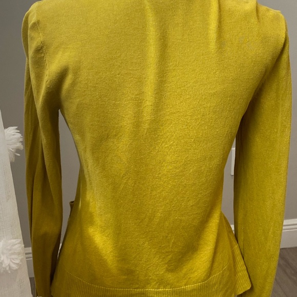 Banana Republic - Picture 3 of 5